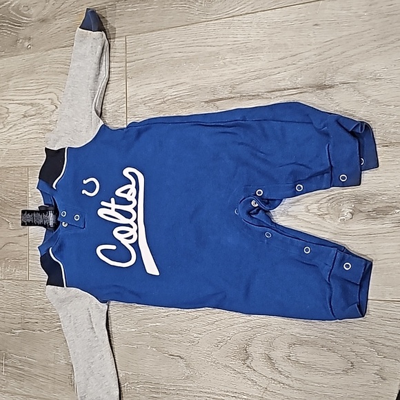 NFL Other - Colts one piece